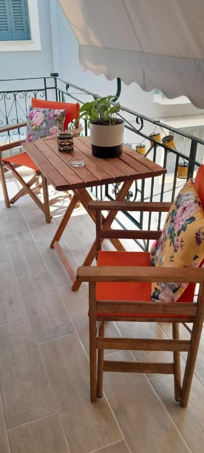Evelina 4 Apartment Ликсури Екстериор снимка